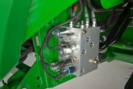 Header height valve block