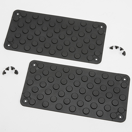 Traction mat kit includes left and right foot mats