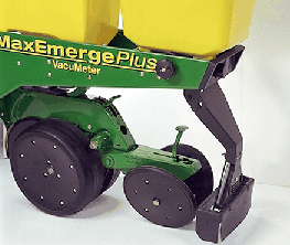Rear band spreader shown with windshield