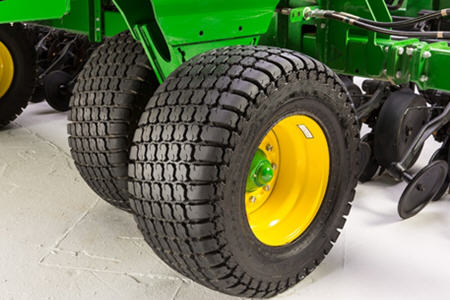 33x15.5R16.5 tires with walking beam
