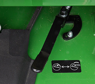 MulchControl handle (shown on similar Z700)