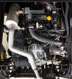 Motor y transmisión diésel de 854 cc