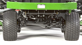 1600 Turbo TerrainCut™ Wide-Area Mower (WAM) mechanical rear-wheel drive axle