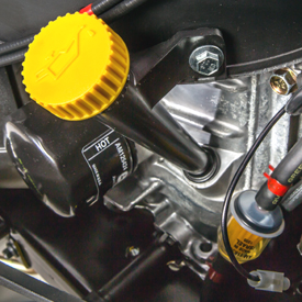 Easy-to-service engine fuel and oil filters