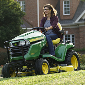 X590 Tractor with 54-in. (137-cm) Accel Deep™ Mower Deck