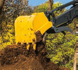Wide variety of buckets and attachments