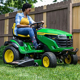 S170 Tractor mowing