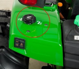 Auxiliary 3-point hitch control (open station tractor)